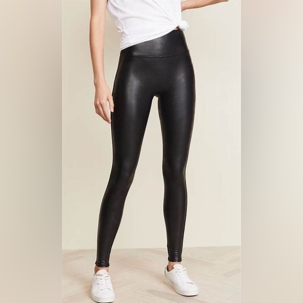 Spanx Faux Leather Leggings. Size L